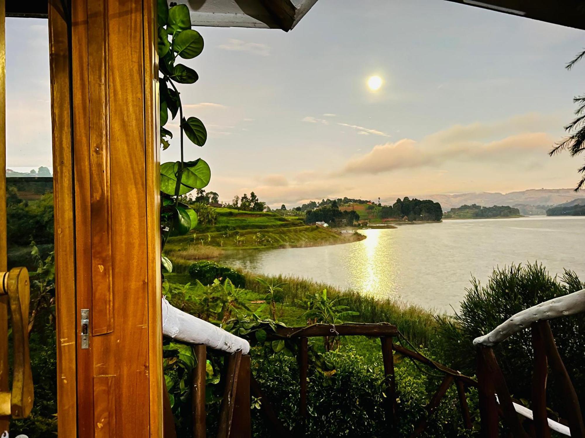 Lake Bunyonyi Rock Resort Kabale Экстерьер фото