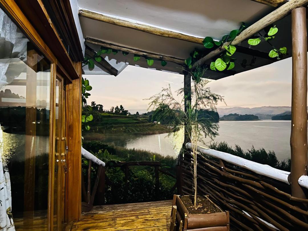 Lake Bunyonyi Rock Resort Kabale Экстерьер фото